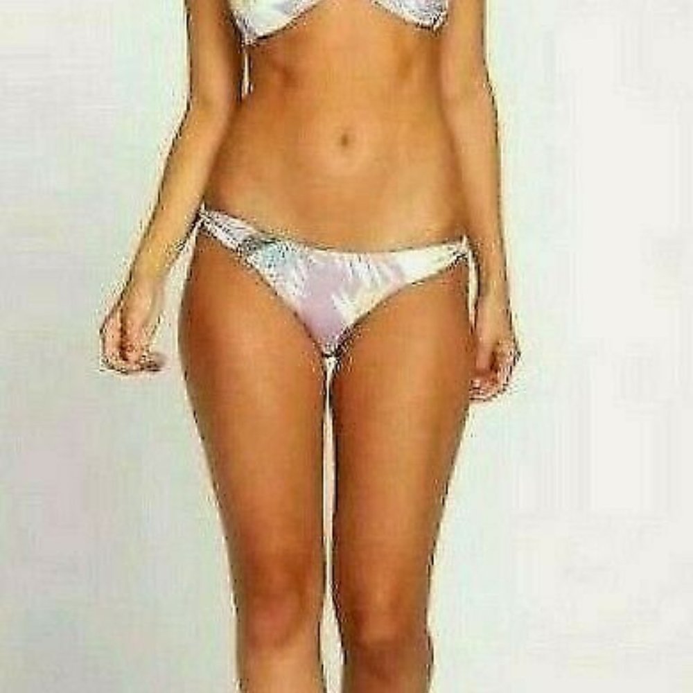 Volcom Don’t Leaf Me Bikini Bottom 18W NWT $45
